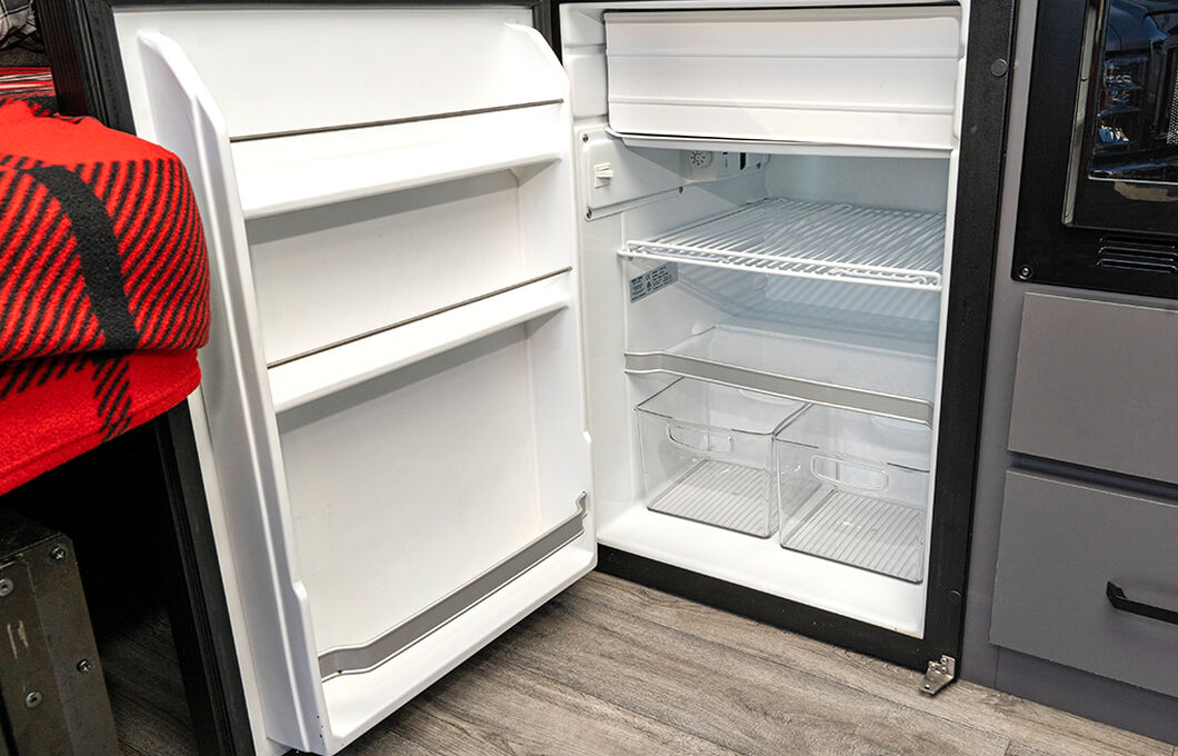 Van Conversion (Camper Van), , hi-res image number 9